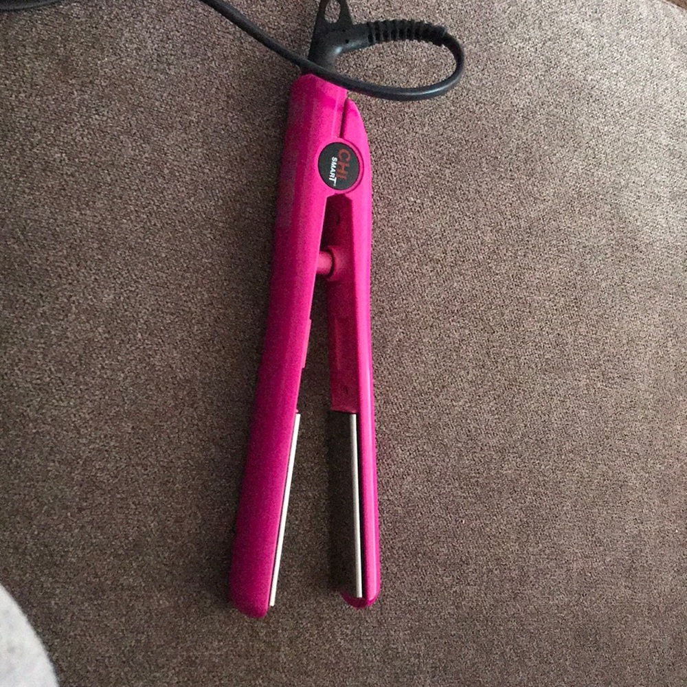 Chi smart hot pink travel iron